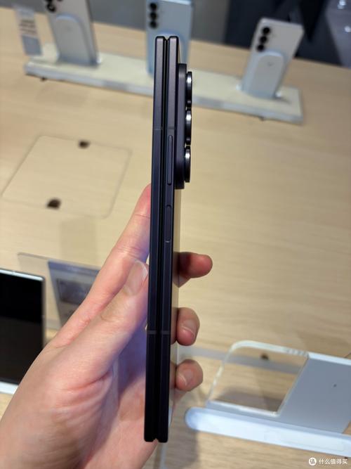 三星 Galaxy Fold8 Ultra 12+512